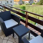 公寓 By The Sea - Diklo, - 11662 *