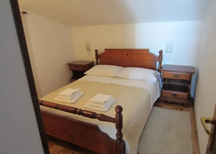 By The Sea - Diklo, - 11662 *