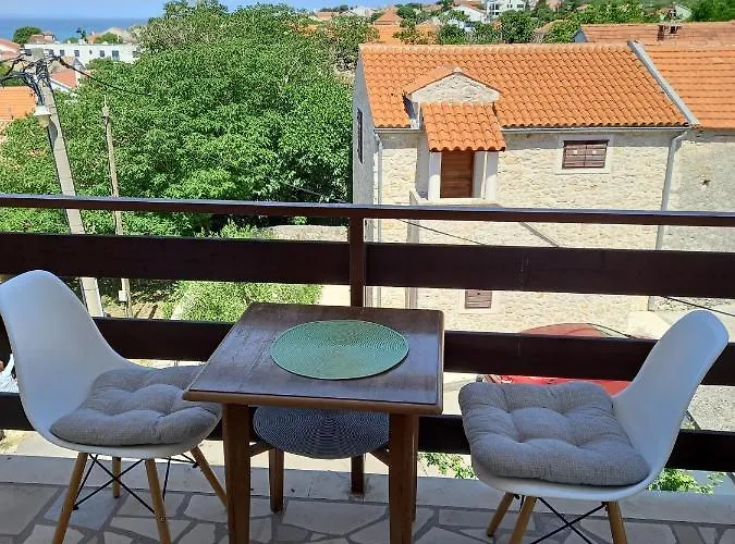 By The Sea - Diklo, - 11662