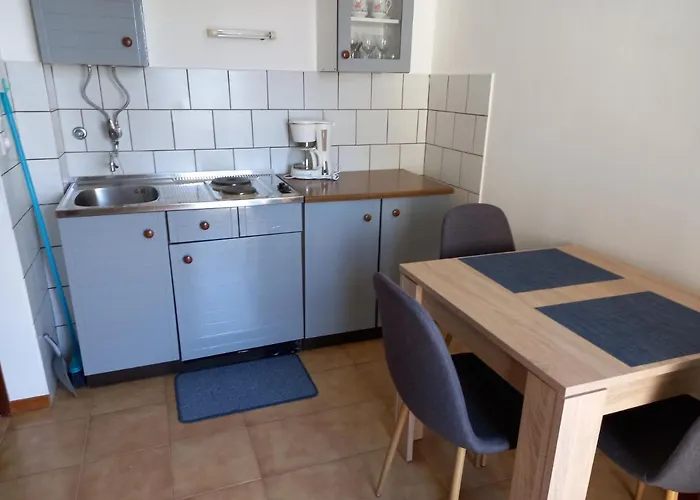 By The Sea - Diklo, - 11662 *